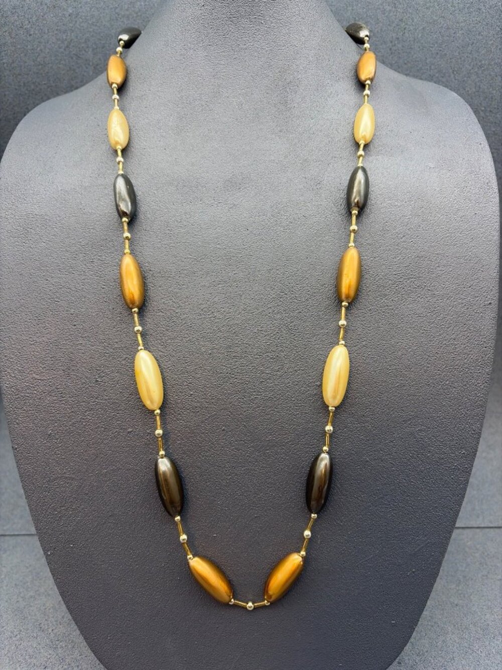 Vintage Oval Bead Necklace 34 In Gold Yellow Brown Multi-Tone Earthy Retro Boho